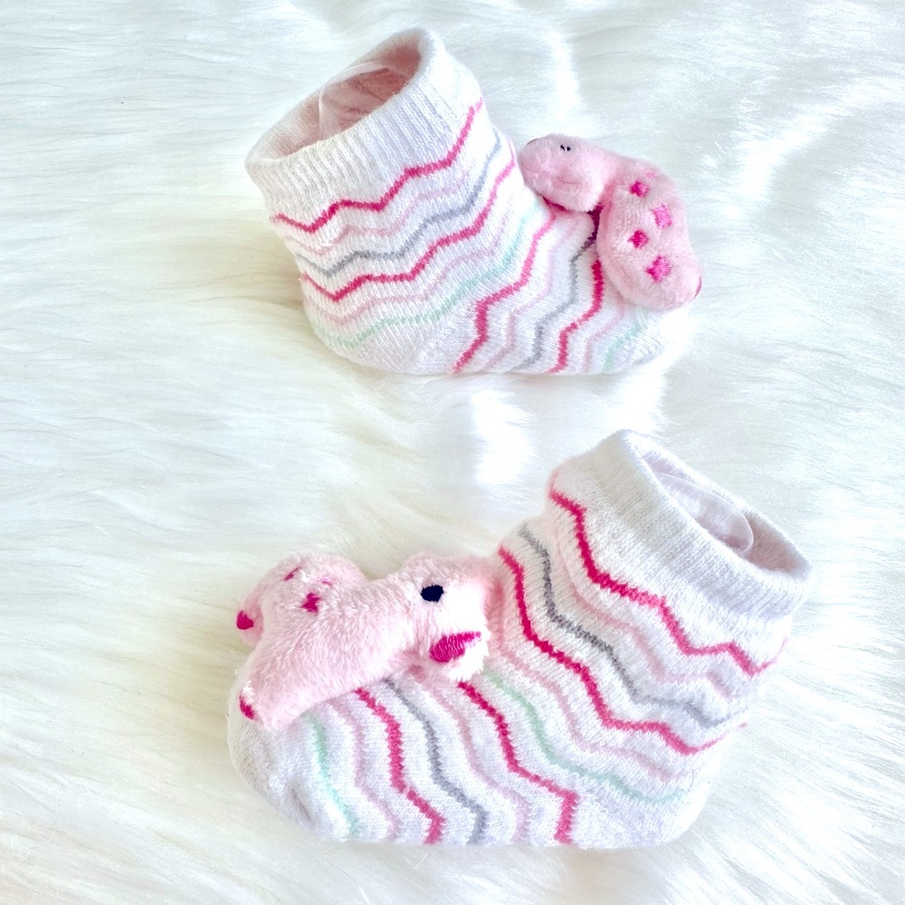BABY RATTLE SOCKS - Picture 2 of 5